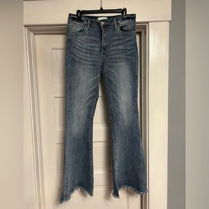 Women’s Flare jeans with raw hem